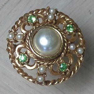Gold Tone and Faux Pearls Brooch